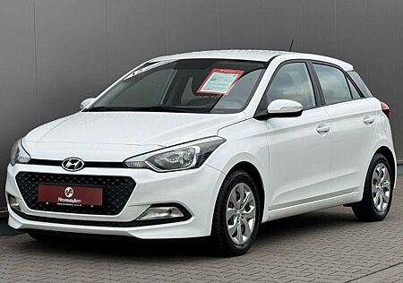 Hyundai i20 blue Classic 5T Klima E-Paket 68000km 1.Hand