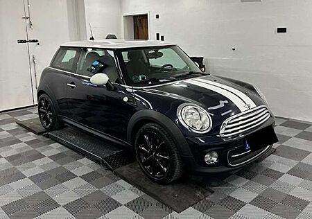 Mini Cooper (Rallye Streifen) (8 Alufelgen)
