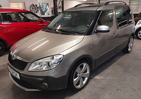 Skoda Roomster Scout Panoramadach*TÜV 04/2027*GARANTIE*