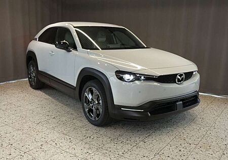 Mazda MX-30 e-Sky. First Edition "Im Kundenauftrag"