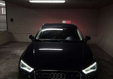 Audi A3 1.4 TFSI g-tron Sportback S tronic line Sportpaket