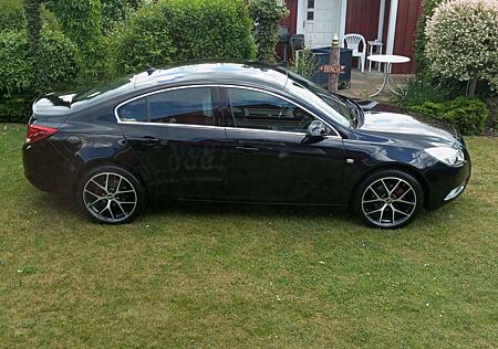 Opel Insignia 1.8 Edition