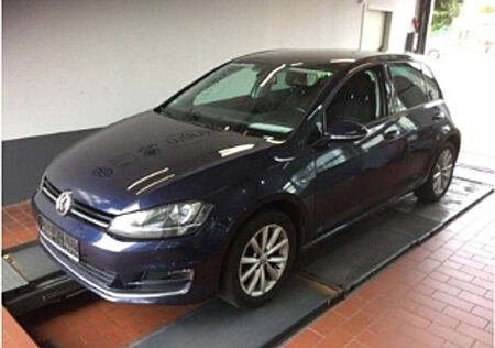 VW Golf Volkswagen VII 1.2TSI BMT *Lounge*Navi+BT+Xenon+RFK+ACC+Stzhz