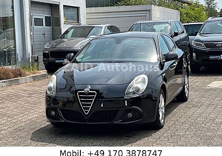 Alfa Romeo Giulietta Turismo1.4L*Navi*5Türig*XE*LED*AHK*PDC