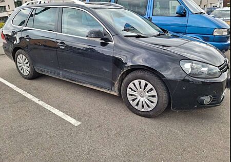 VW Golf Variant Volkswagen 1.6 TDI DPF DSG Highline