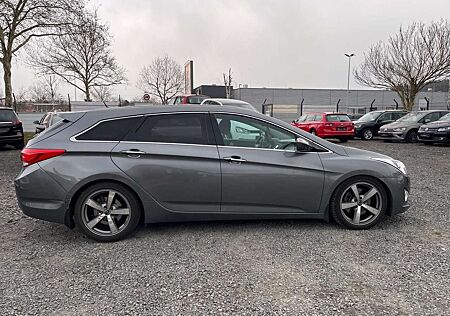 Hyundai i40 cw Style/ TÜV UND AU NEU