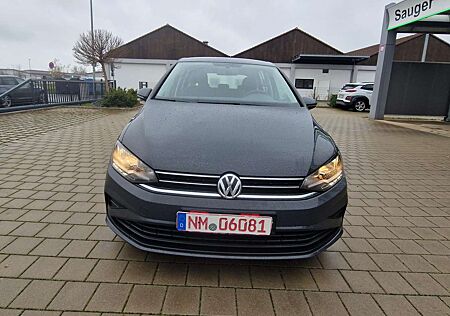 VW Golf Sportsvan Volkswagen Trendline