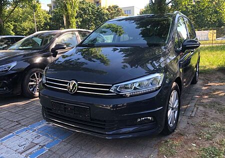 VW Touran Volkswagen Comfortline BMT/Start-Stopp,DSG,7 Sitzer