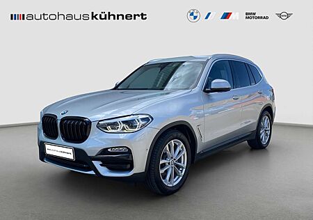 BMW X3 xDrive20d Advantage StHzg Navi ParkAss RFK AUT PDC