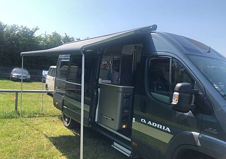 Caravans-Wohnm Adria 640SLX