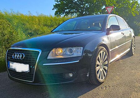 Audi A8 3.0 TDI DPF quattro V6