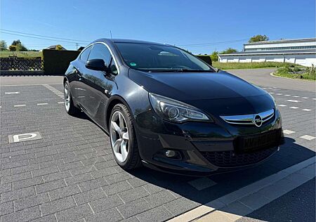 Opel Astra GTC Fließheck 3-Türer GTC 1.4 Turbo