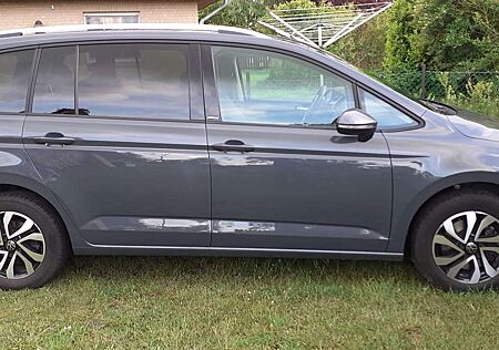 VW Touran Volkswagen 1.5 TSI OPF ACTIVE