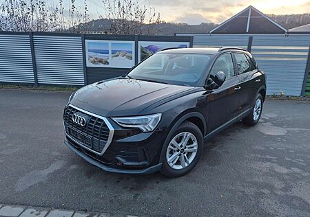 Audi Q3 45 TFSI e LED ACC