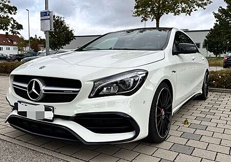 Mercedes-Benz CLA 45 AMG 4Matic- Performance Abgasanlage