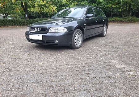 Audi A4 B5 Avant 2.8 quattro Tüv 2026