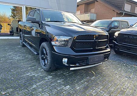 Dodge RAM 1500 Crew Cab Black Edition*4x4*AHK*LPG*