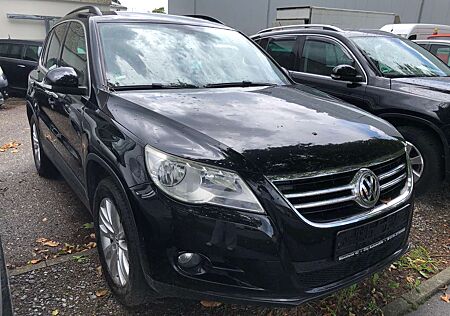 VW Tiguan Volkswagen 2.0 TDI 4Motion Bereit für jedes Abenteuer