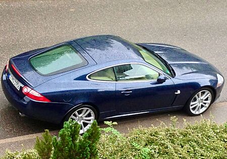 Jaguar XK8 XK 3.5 L V8 Coupe´ Sonderedition