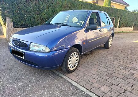 Ford Fiesta Sehr gepflegt. Rentner Auto.