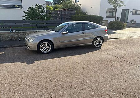 Mercedes-Benz CLC CLC 180 Kompressor