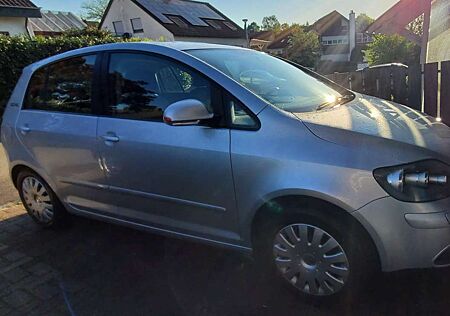 VW Golf Plus Volkswagen 1.6 FSI Tour