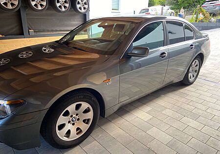 BMW 735i 735