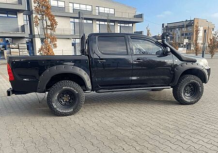 Toyota Hilux 4x4 Double Cab