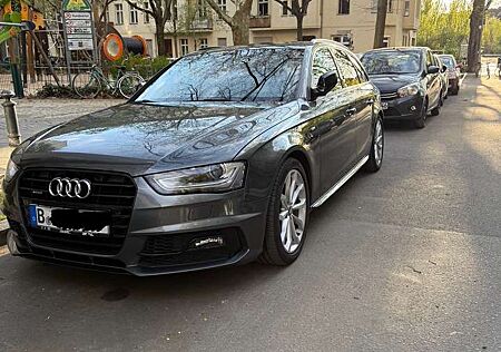 Audi A4 S line Sportpaket / plus quattro