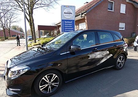 Mercedes-Benz B 180 d "Style" AHK PDC NAVI LED ALU KLIMAAUTOM.