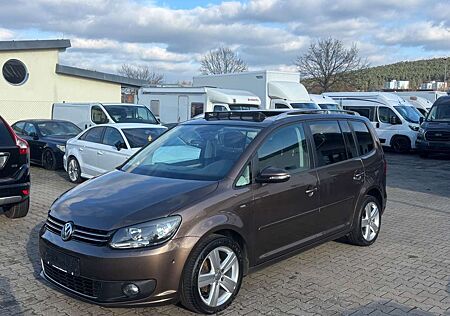 VW Touran Volkswagen 1.6 TDI Cup 7 Sitze Panorama AHK