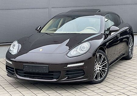 Porsche Panamera *Glasdach*Kamera*Navi*20°Zoll*