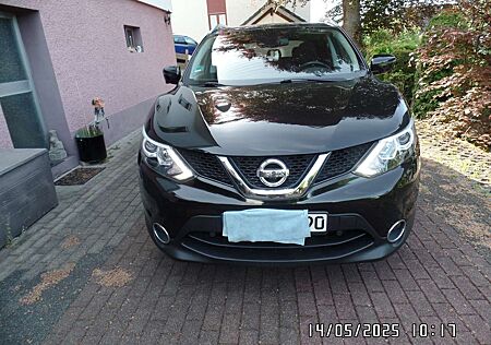 Nissan Qashqai 1.2 DIG-T TEKNA