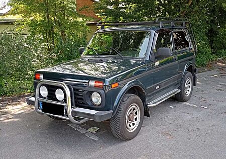 Lada Niva 4x4 "Exklusiv3"