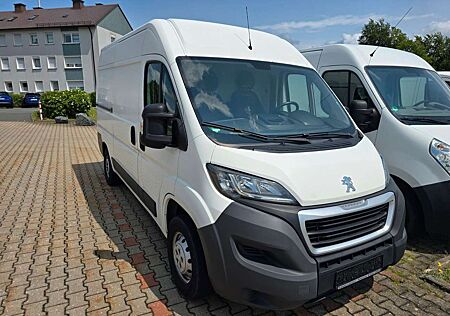 Peugeot Boxer 4-Sarg Bestattungswagen Leichenwagen