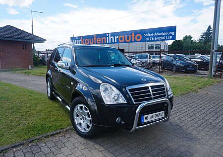 SsangYong Rexton 270 Xdi s*LEDER*AHK*AUTOMATIK !!