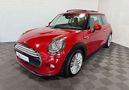 Mini Cooper gebraucht kaufen Mini Cooper 1.5 Klima NAVI PANO PDC 100 kW (136 PS), Schalt...