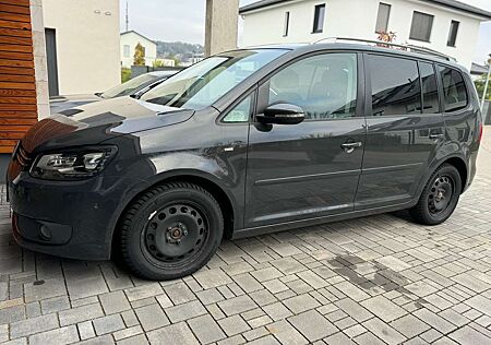 VW Touran Volkswagen ***Neue Winterreifen***, Cup Sondermodell