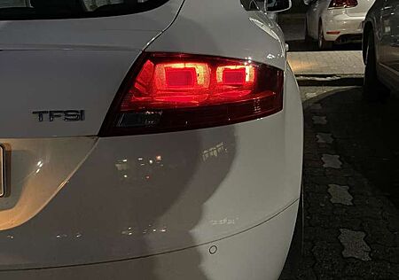 Audi TT 1.8 TFSI Coupe service neu