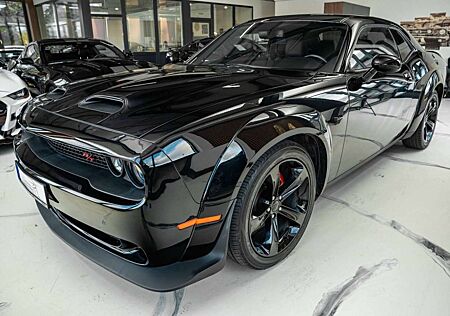 Dodge Challenger 5,7 V8 Widebody Leder Top
