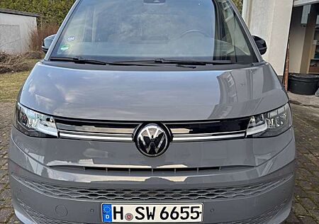VW T7 Multivan Volkswagen Life 1.5 TSI DSG, 6-Sitzer, Harman Kardon, Panoram
