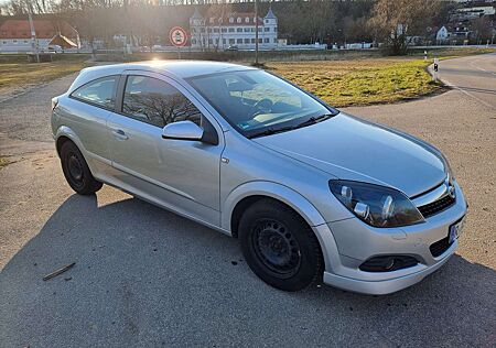 Opel Astra GTC Innovation 1.8