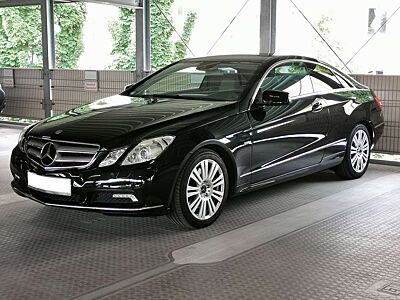 Mercedes-Benz E 250 CDI Coupé (C207) - Gepflegtes Garagenfahrzeug