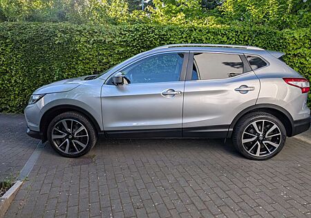 Nissan Qashqai 1.6 dCi Xtronic TEKNA