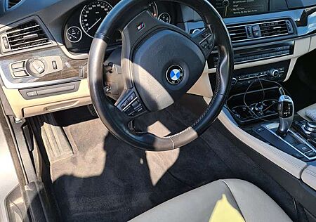 BMW 530d 530 Touring Aut.