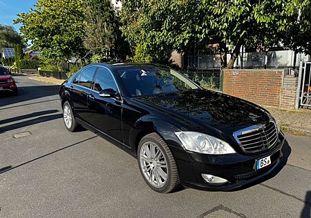 Mercedes-Benz S 320 CDI (221.022)