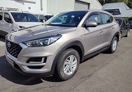 Hyundai Tucson 1.6 GDi Klima/Navi+Cam/Allwetterreifen