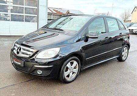 Mercedes-Benz B 180 Navi_Klima_Sitzhz_Alu_TÜV 09/2026