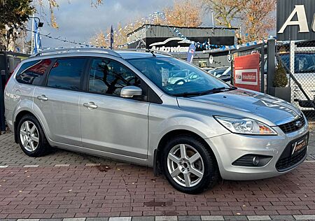 Ford Focus Turnier 1.6*Klima*AHK*Allwetter*TÜV NEU*