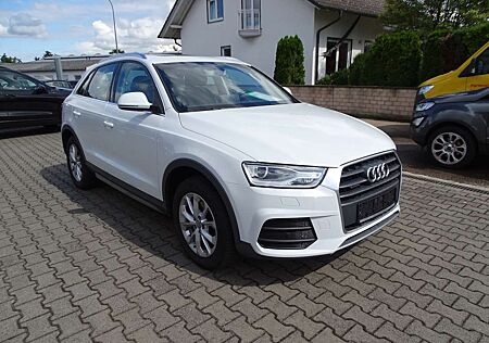 Audi Q3 2,0 TDI design quattro S-tronic, MMI+, Panorama, B
